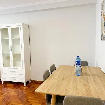 Piso En El Centro De 2 Brasil * Vigo